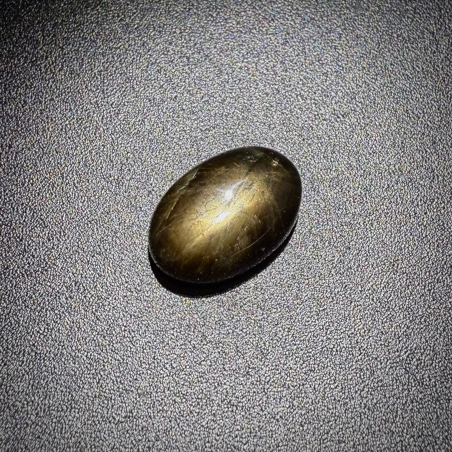 Golden-Brown Star Sapphire Cabochon 10.54 Ct