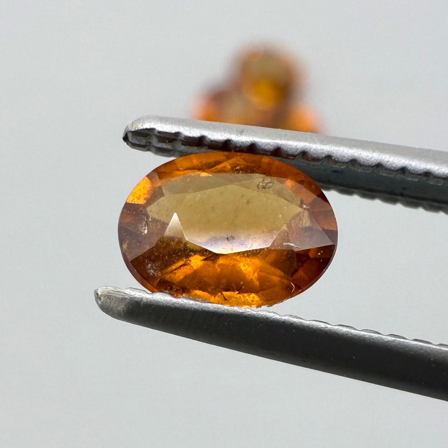 Hessonite Set Oval 1.4 Ct