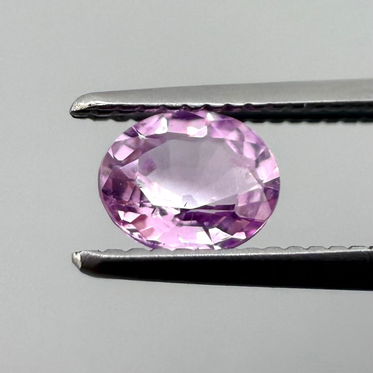 Pink Sapphire Oval 0.41 Ct