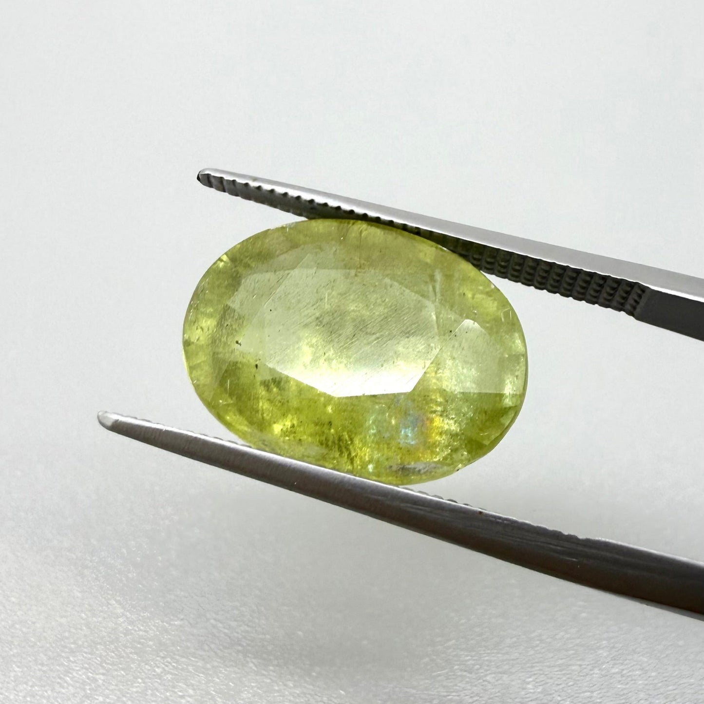 Green-Yellow Sphene Oval 8.93 Ct