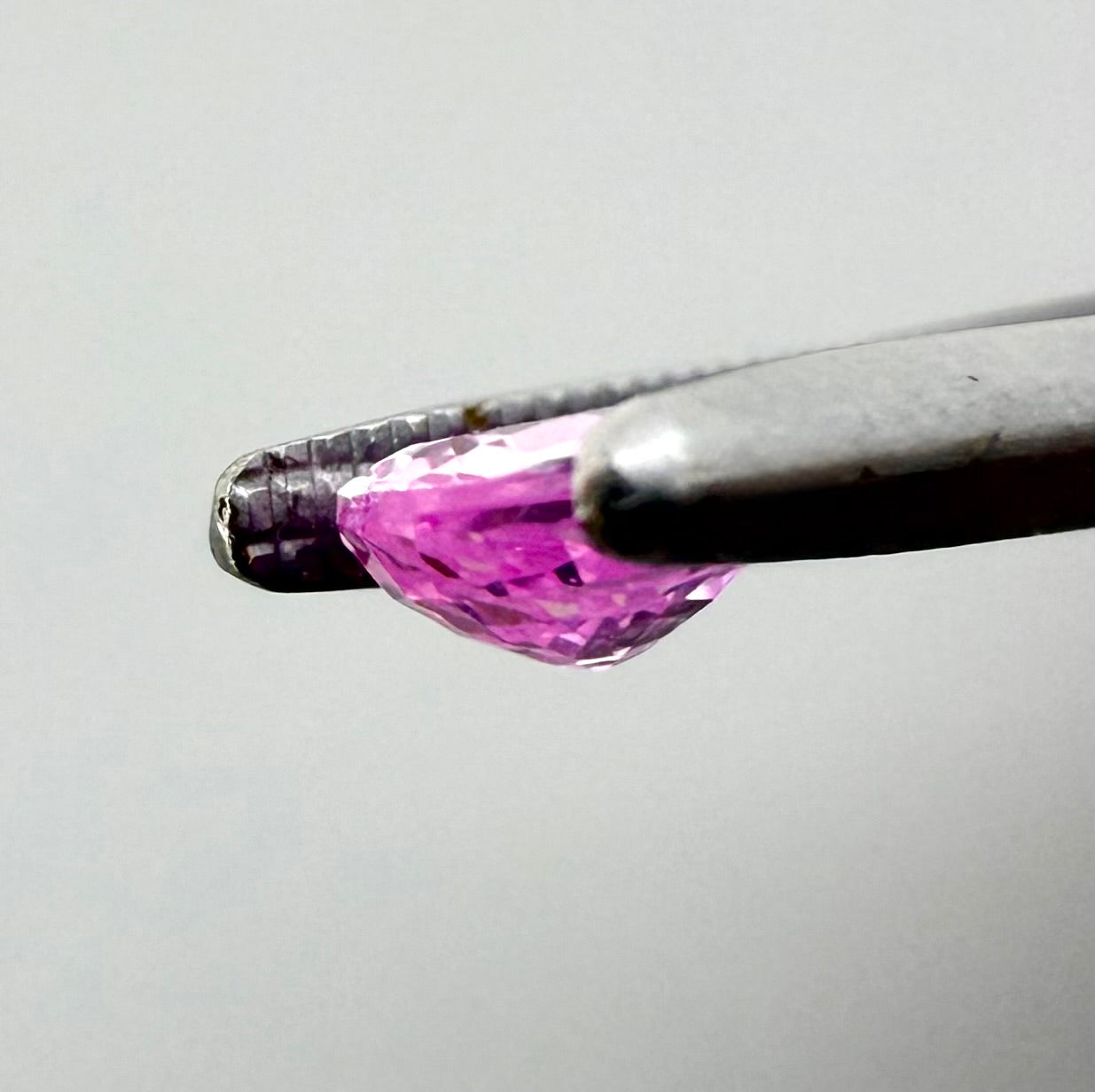 Pink Sapphire Oval 0.51 Ct
