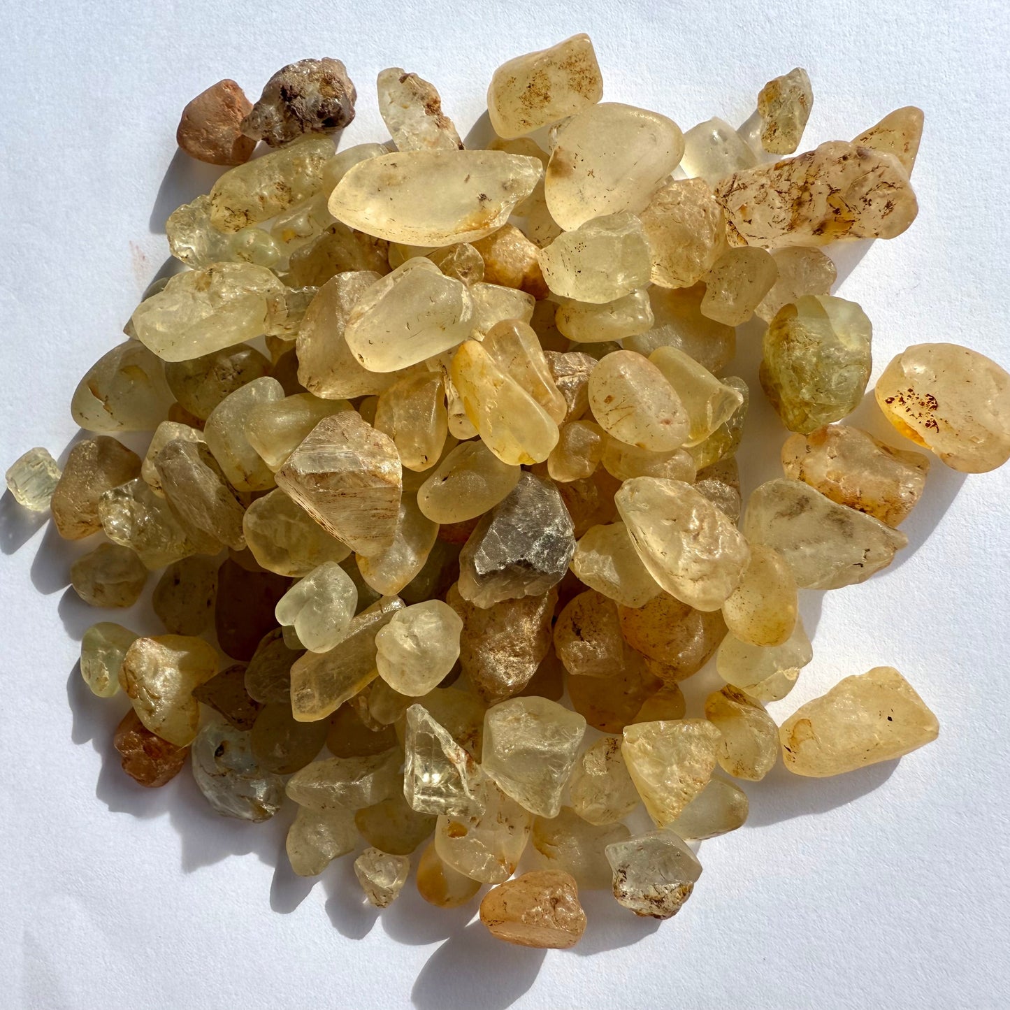 Topaz Rough Lot R15 - starting 4$ per g