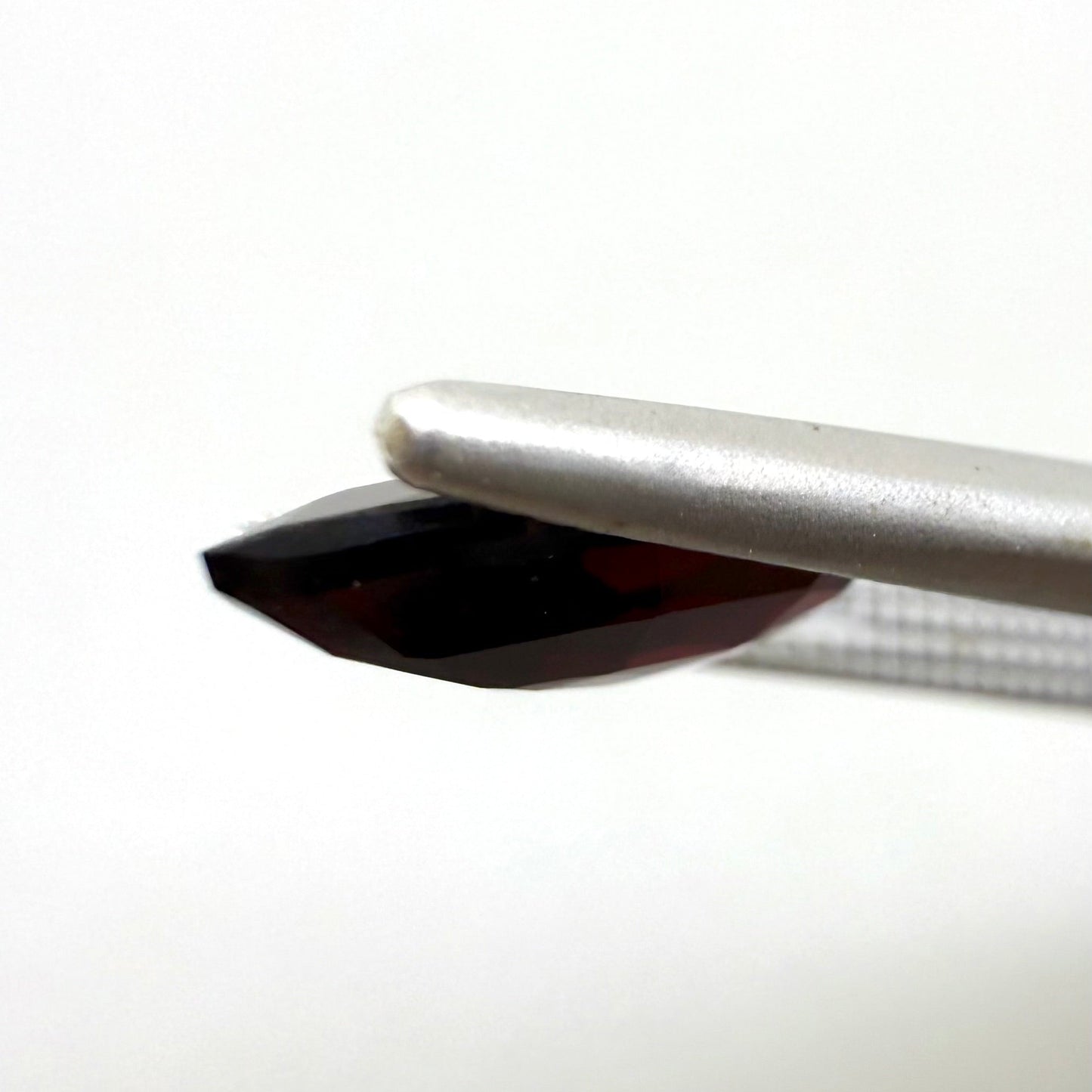 Red Rhodolite Pear 2.3 Ct