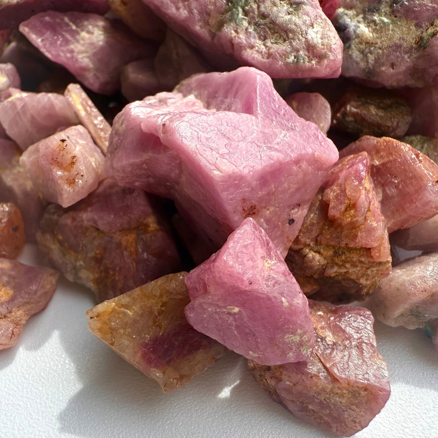 Rubies Rough Lot R1 - starting 50$ per g