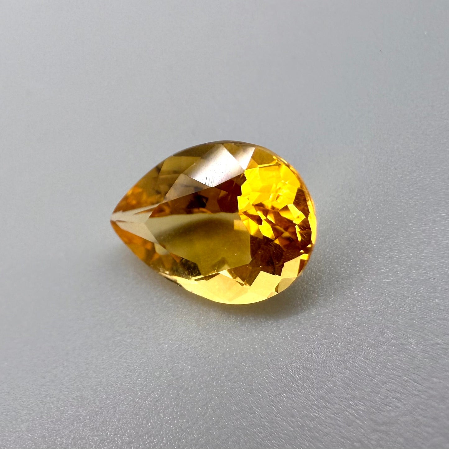 Golden Citrine Pear 2.85 Ct