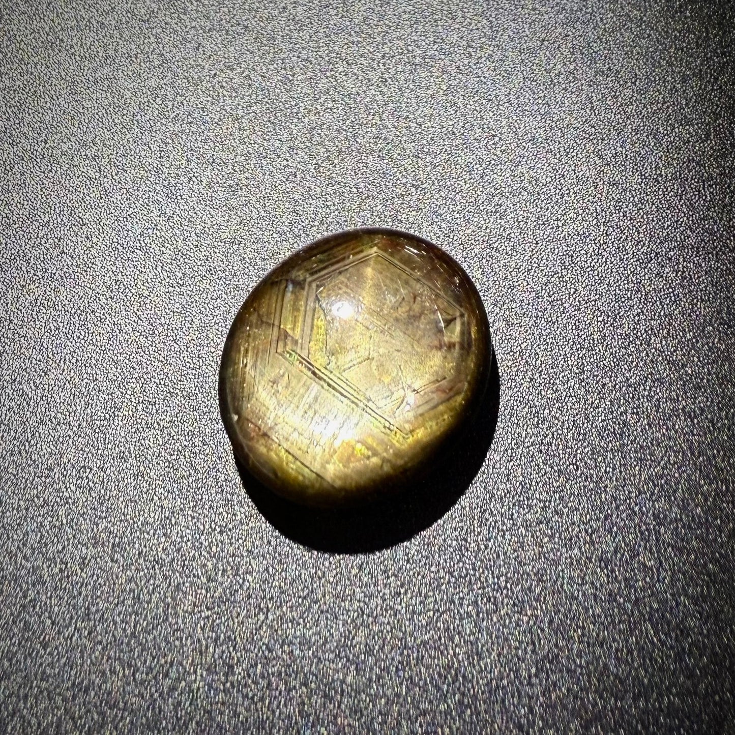 Golden-Brown Star Sapphire Cabochon 39.8 Ct