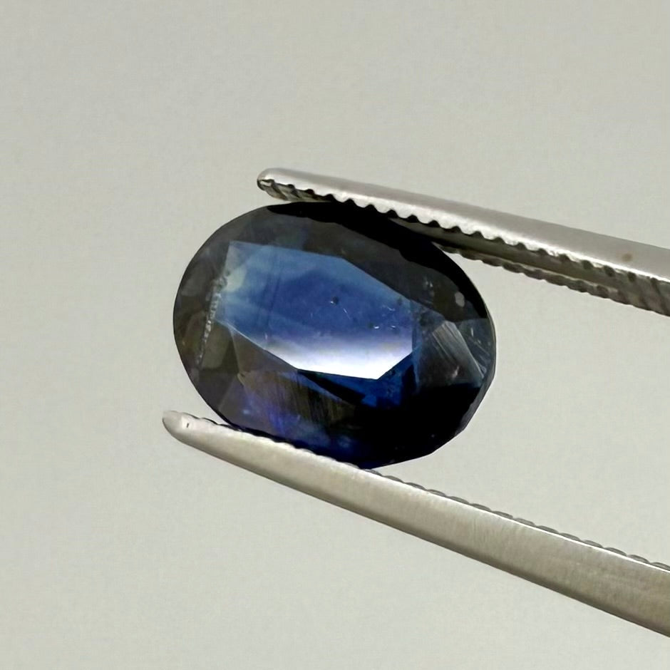 Royal Blue Kyanite Oval 1.95 Ct