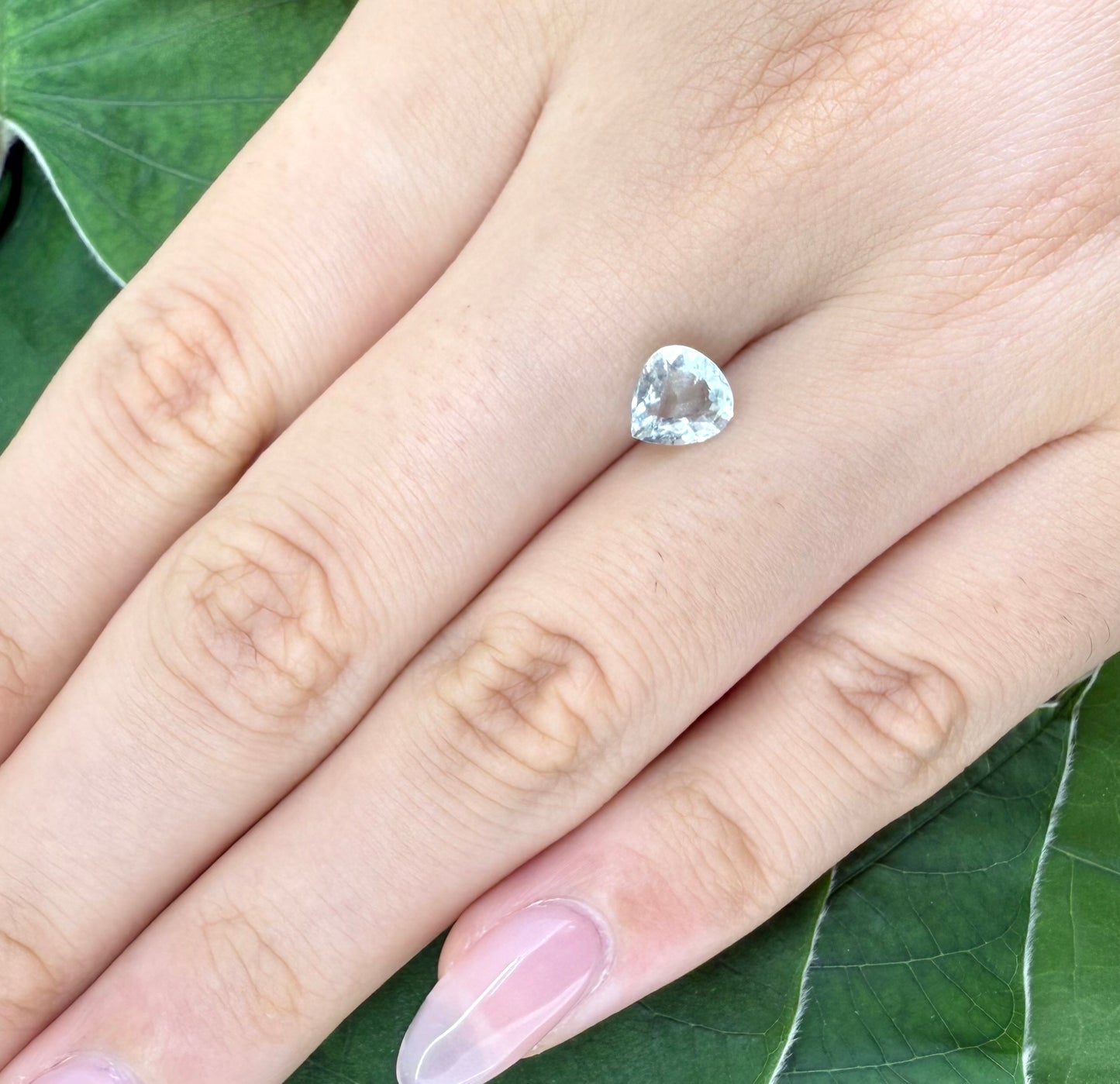 Very Light Turquoise Aquamarine Pear 0.8 Cts