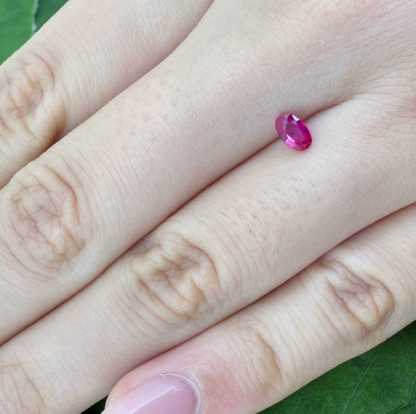 Pink-Red Ruby Oval 0.31 Ct