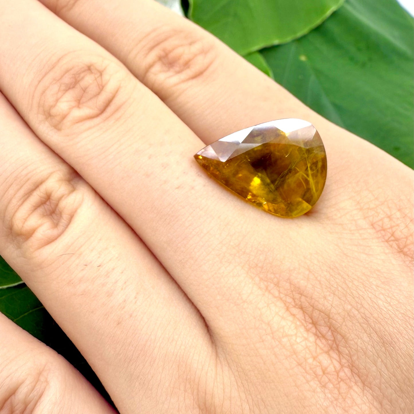 Bi-Color (Yellow/Orange) Sapphire Pear 12.81 Ct