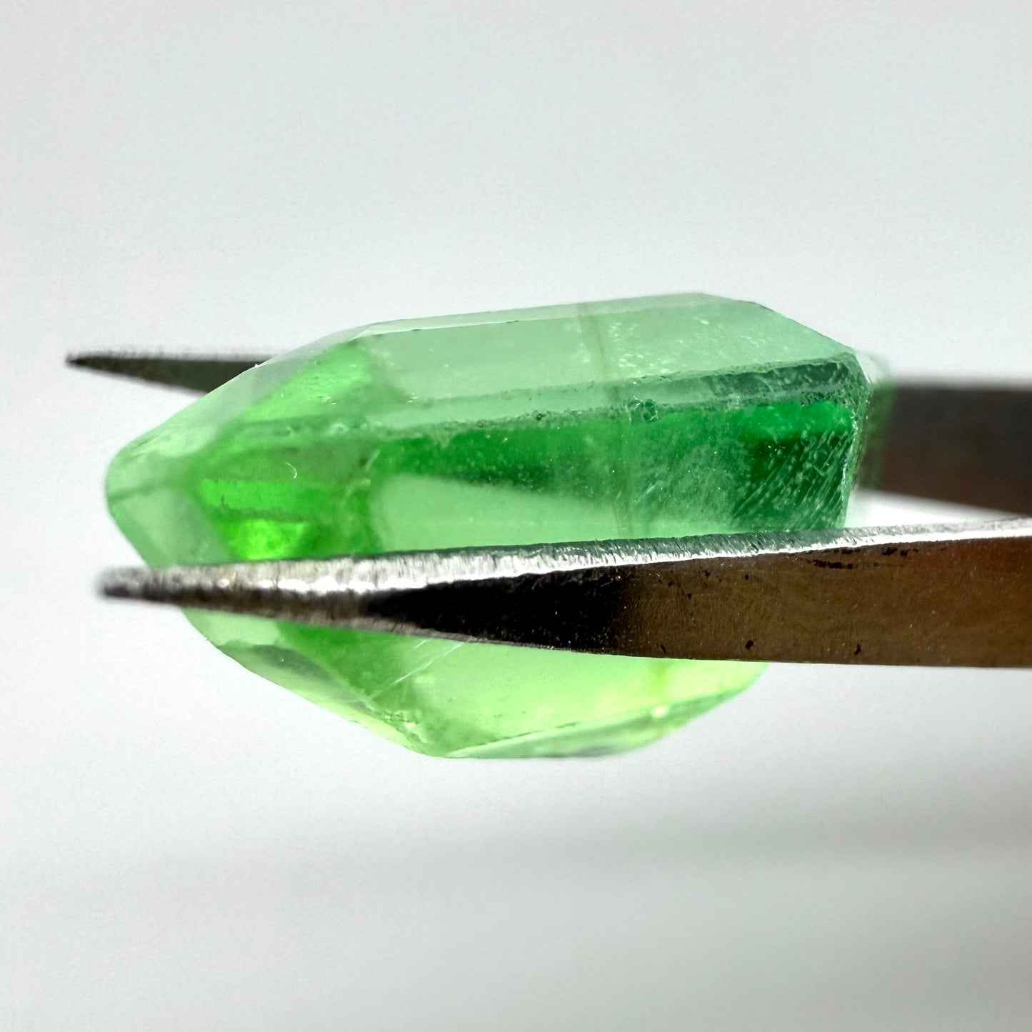 Big Green Fluorite Fancy 21.94 Cts