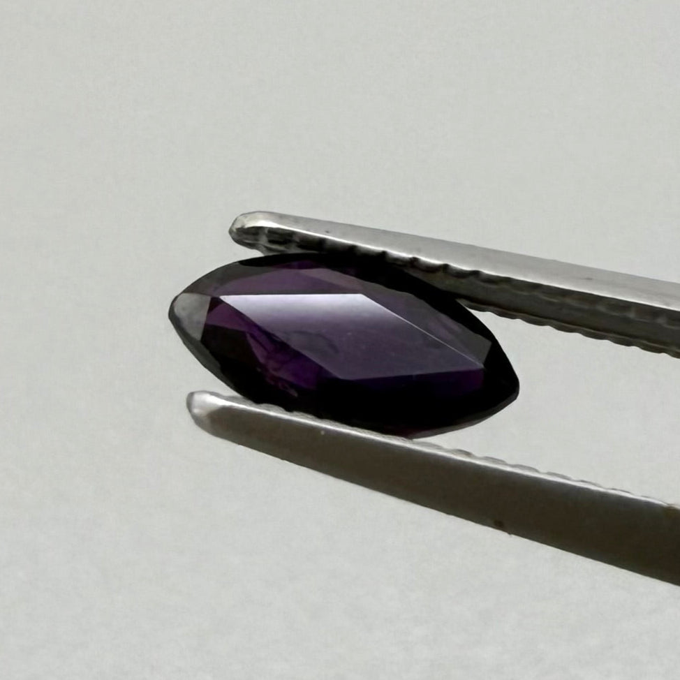 Dark Purple Sapphire Marquise 0.57 Ct