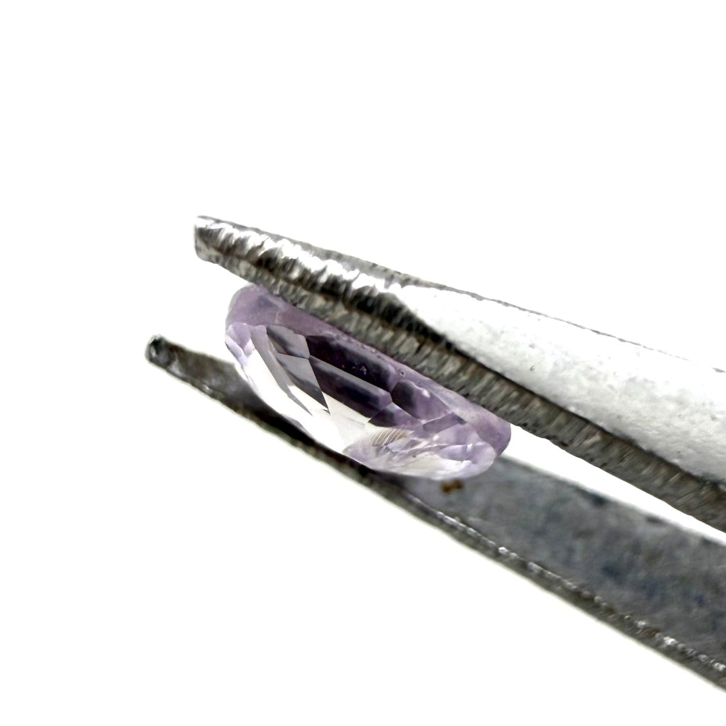 Pale Purple Sapphire Oval 0.27 Ct