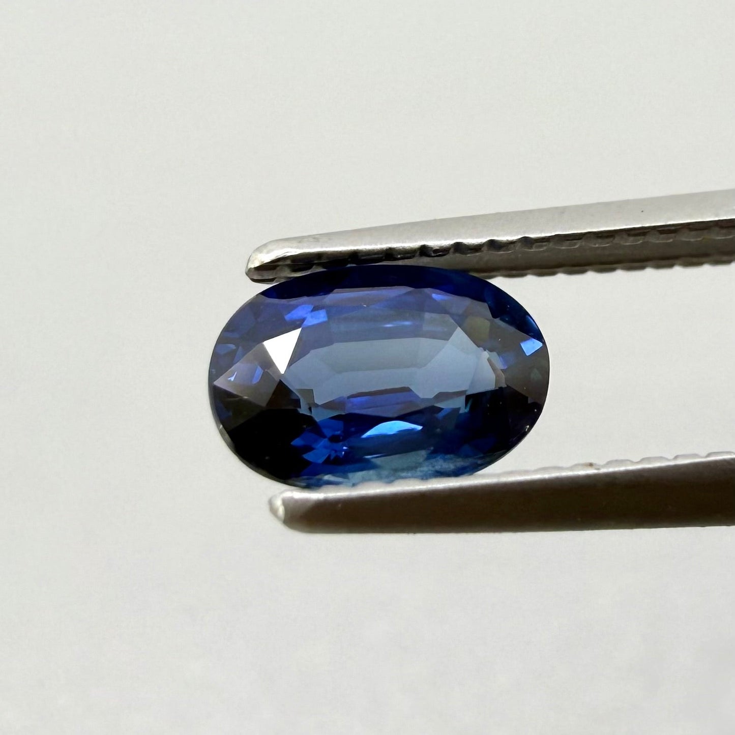 Vibrant Royal Blue Sapphire Oval 0.64 Ct