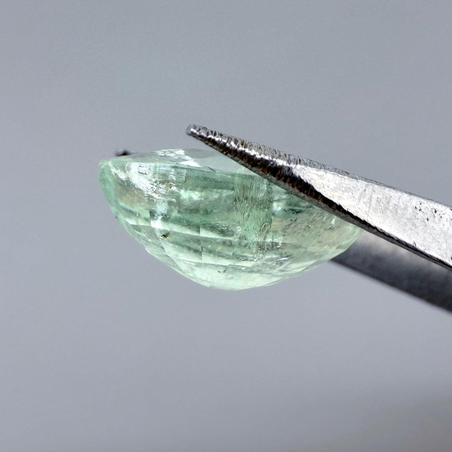 Pale Turquoise Apatite Oval 5.17 Ct