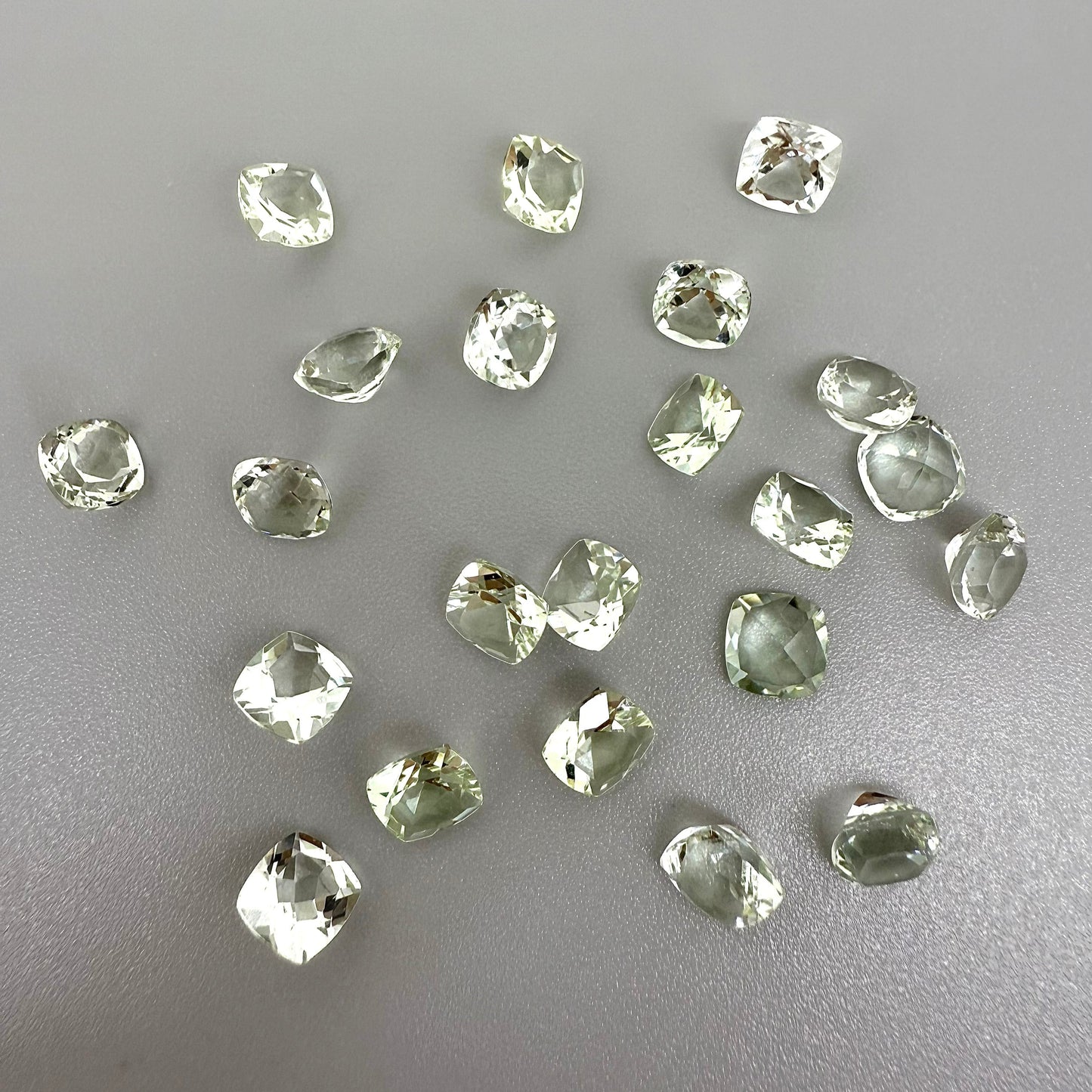 Pale Mint Aquamarine Lot Radiant 14.62 Ct
