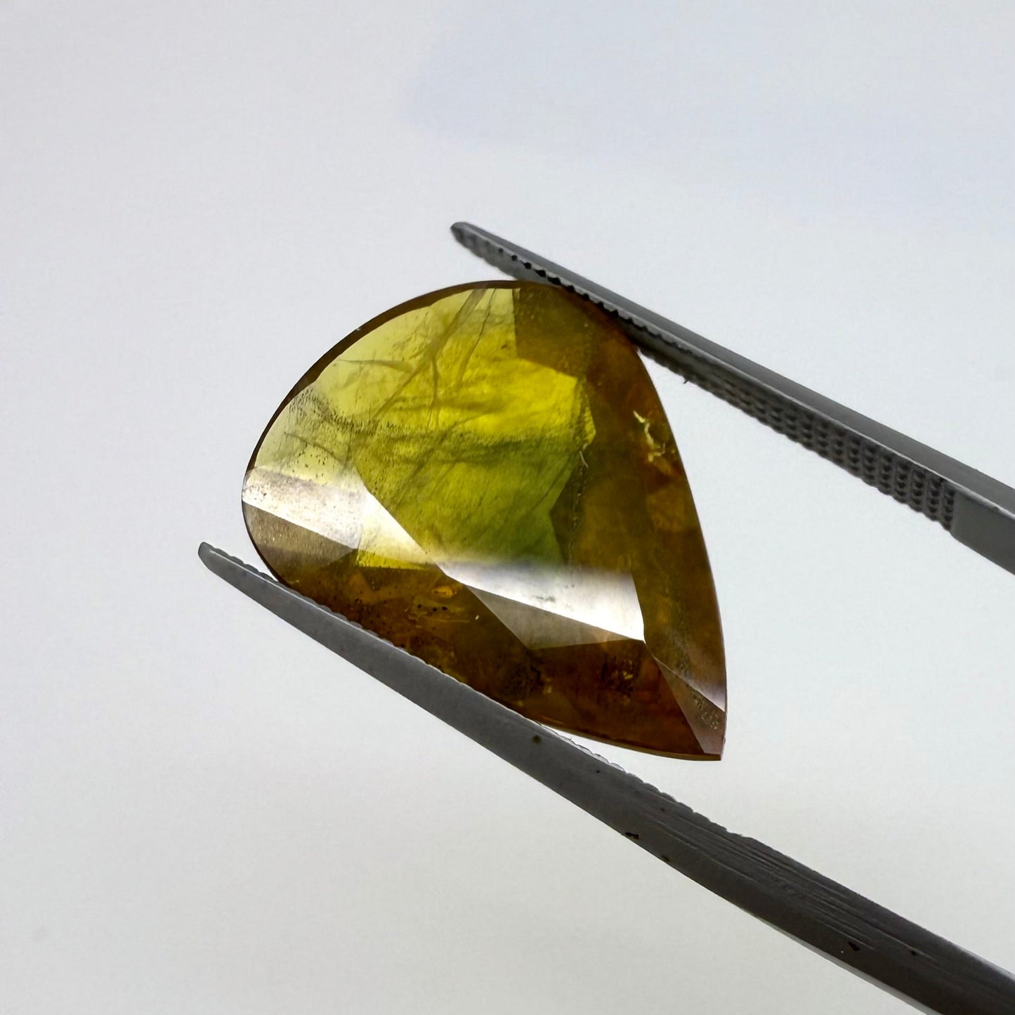 Bi-Color (Yellow/Orange) Sapphire Pear 12.81 Ct