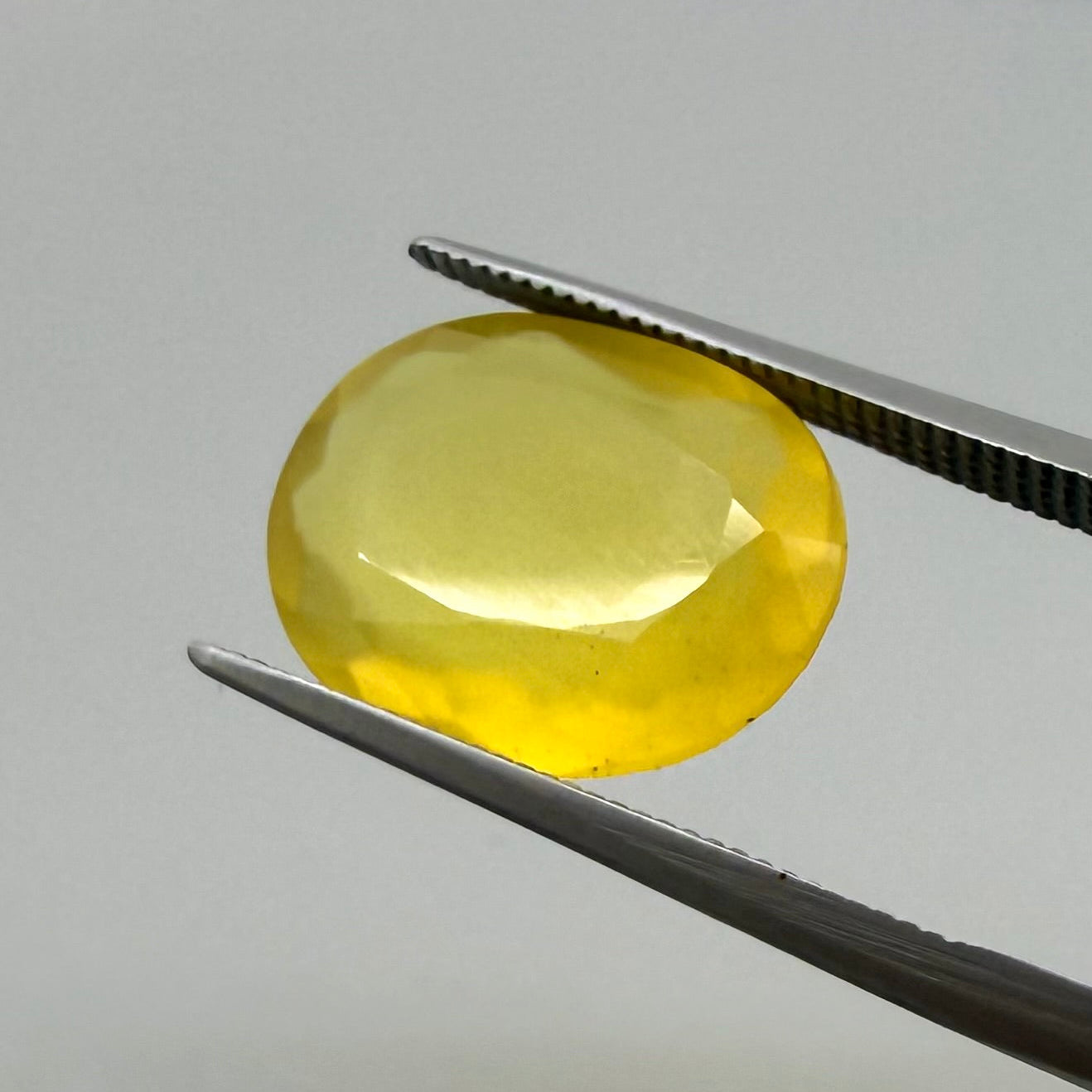 Yellow Fire Opal Oval 4.73 Ct