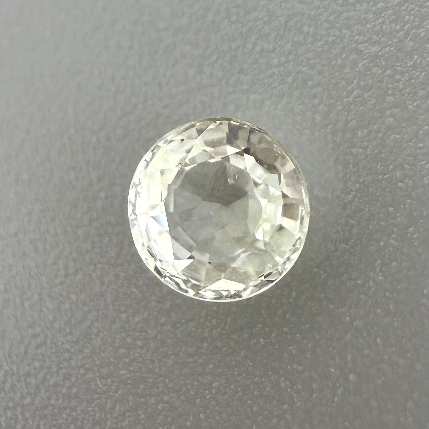 White Sapphire Round 0.71 Ct