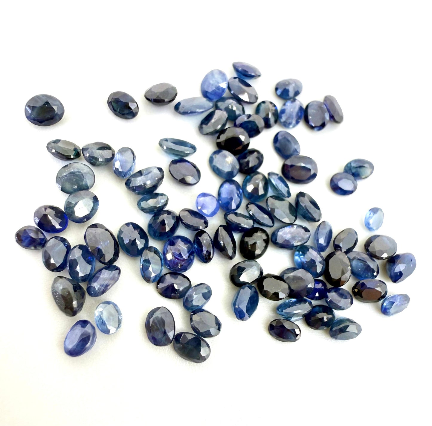 Blue Hues Sapphire Lot Oval 14.25 Ct