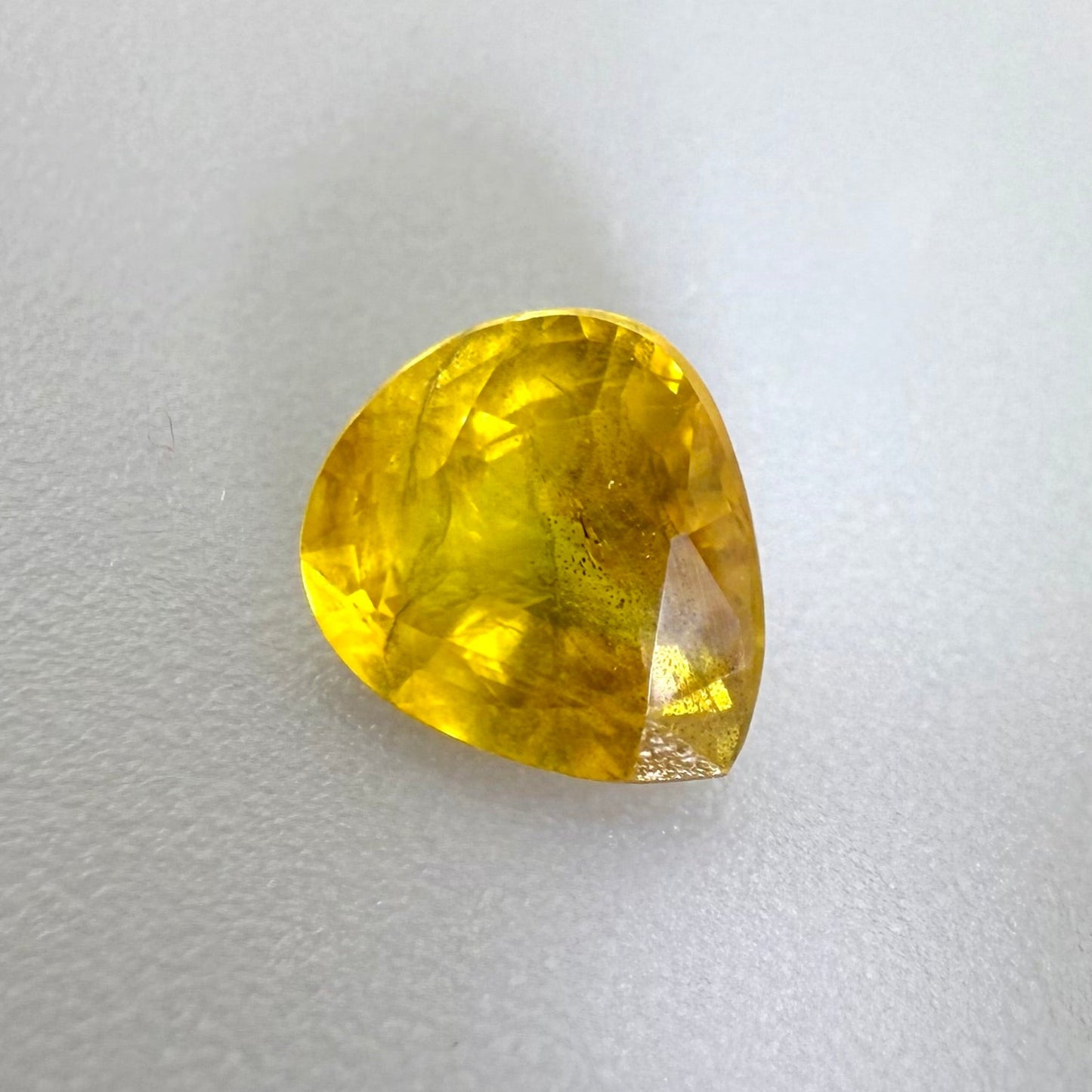 Yellow Sapphire Pear 1.6 Ct