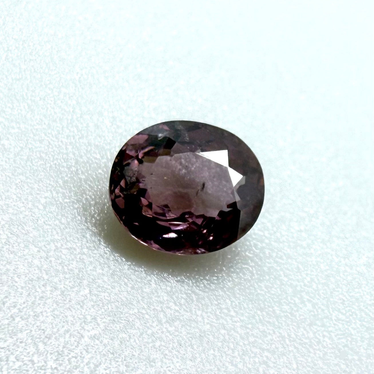 Rosé Spinel Oval 1.55 Ct