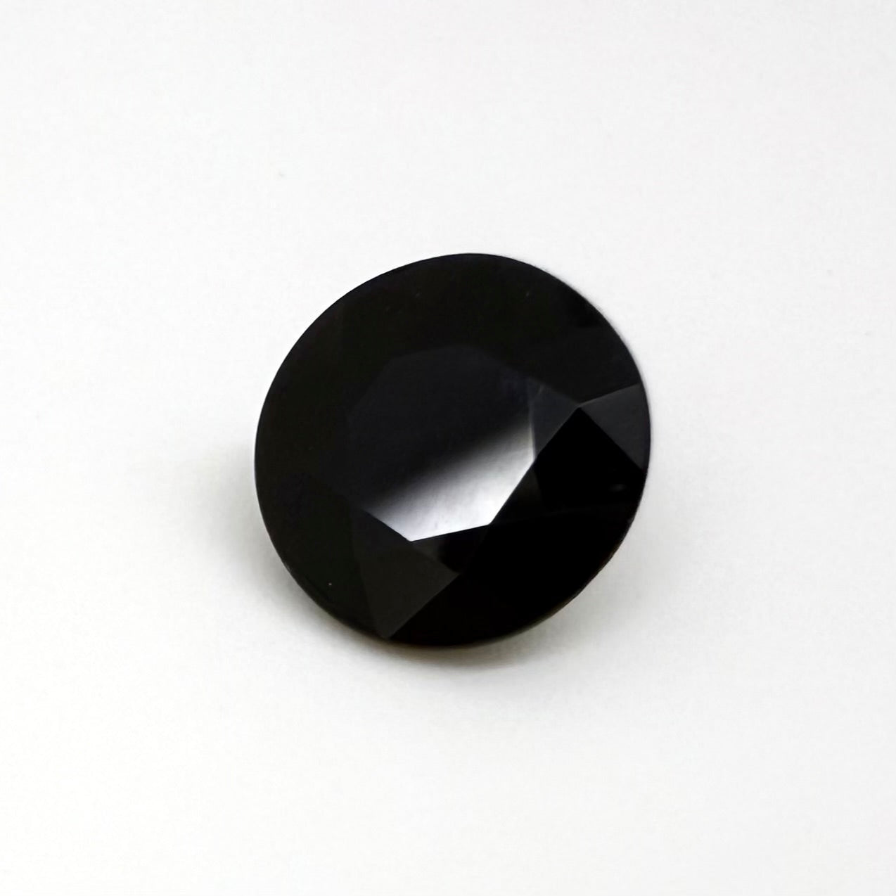 Natural Black Onyx gemstone, round