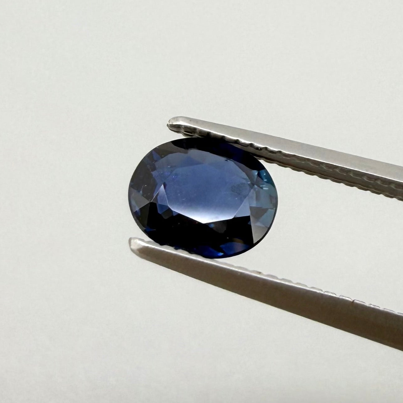 Blue Sapphire Oval 0.91 Ct