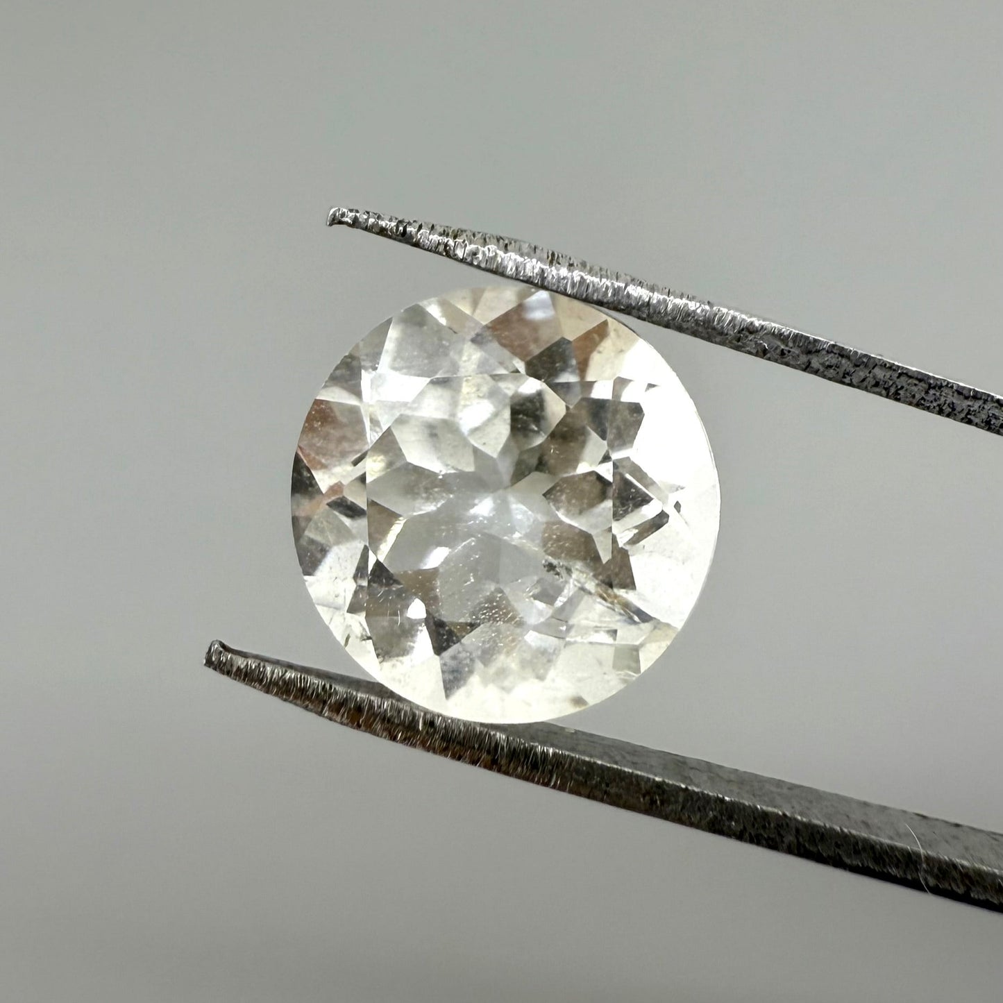 White Topaz Round 3.3 Cts