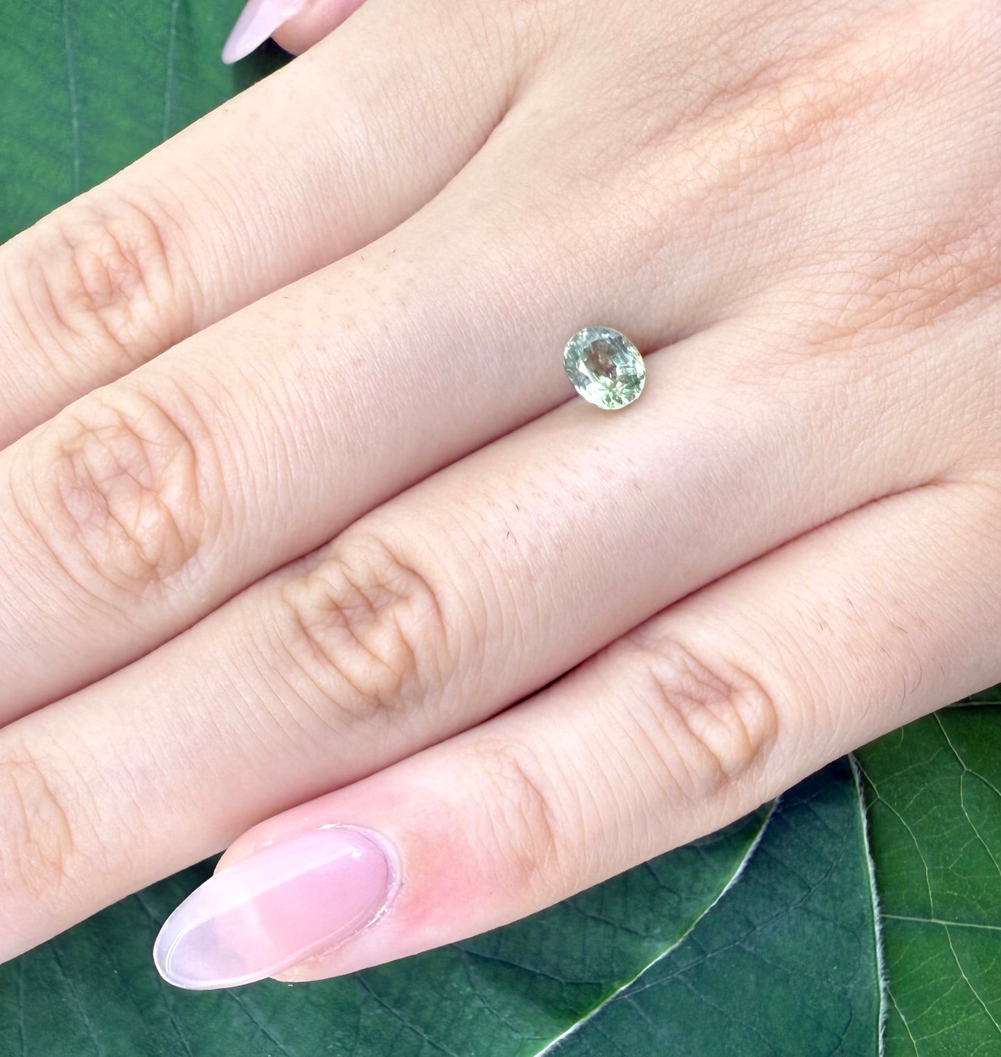 Green Sapphire Oval 0.84 Ct