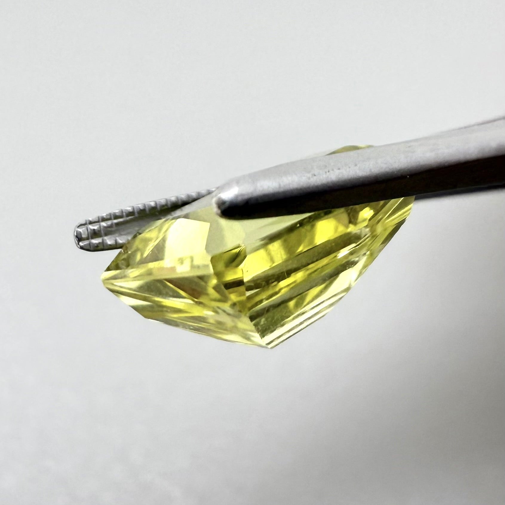 Natural Gold Yellow Lemon Quartz gemstone, emerald cut