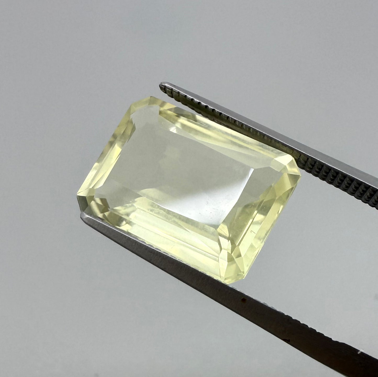 Lemon Quartz Cushion 7.43 Ct