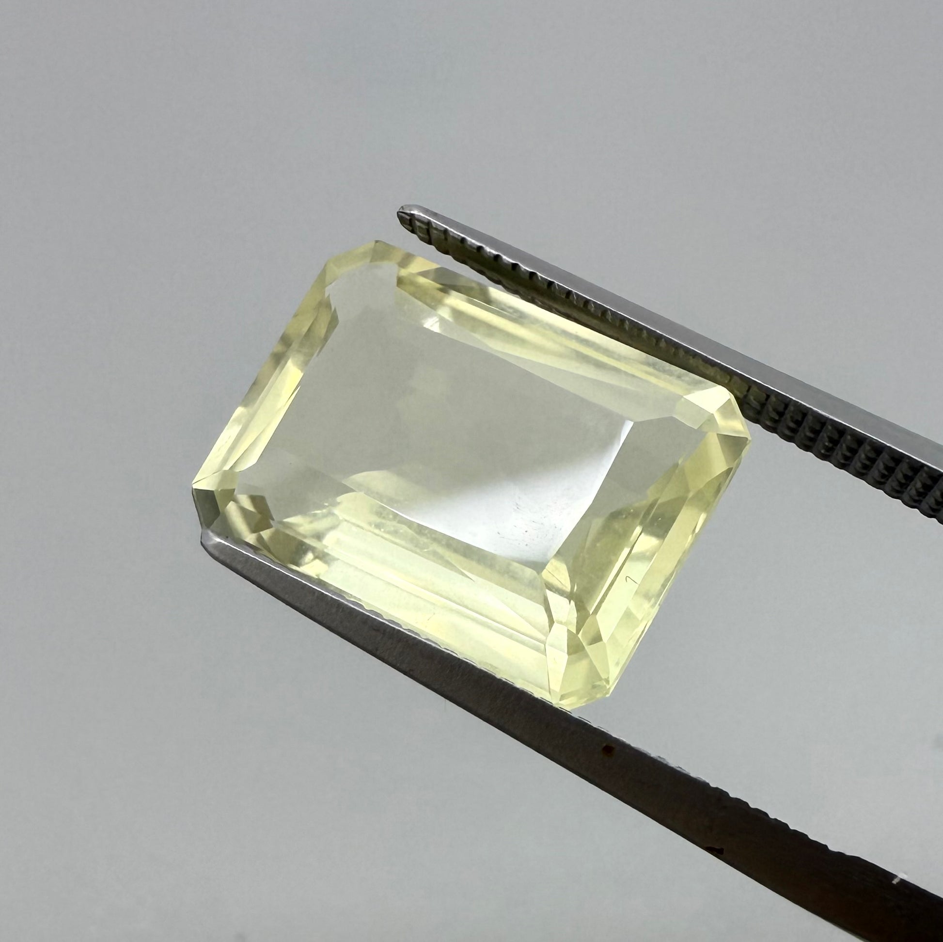 Natural Gold Yellow Lemon Quartz gemstone, emerald cut