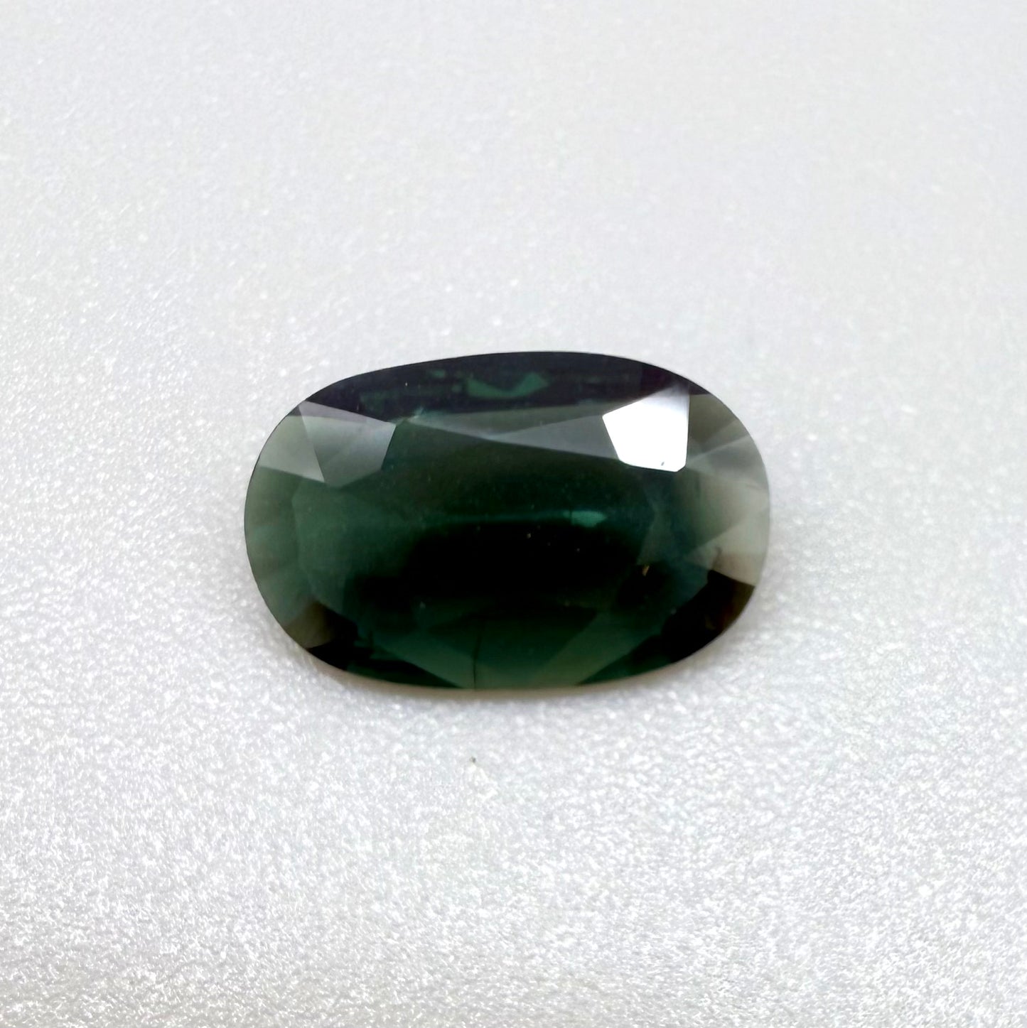 Green Tourmaline Oval 2.04 Ct