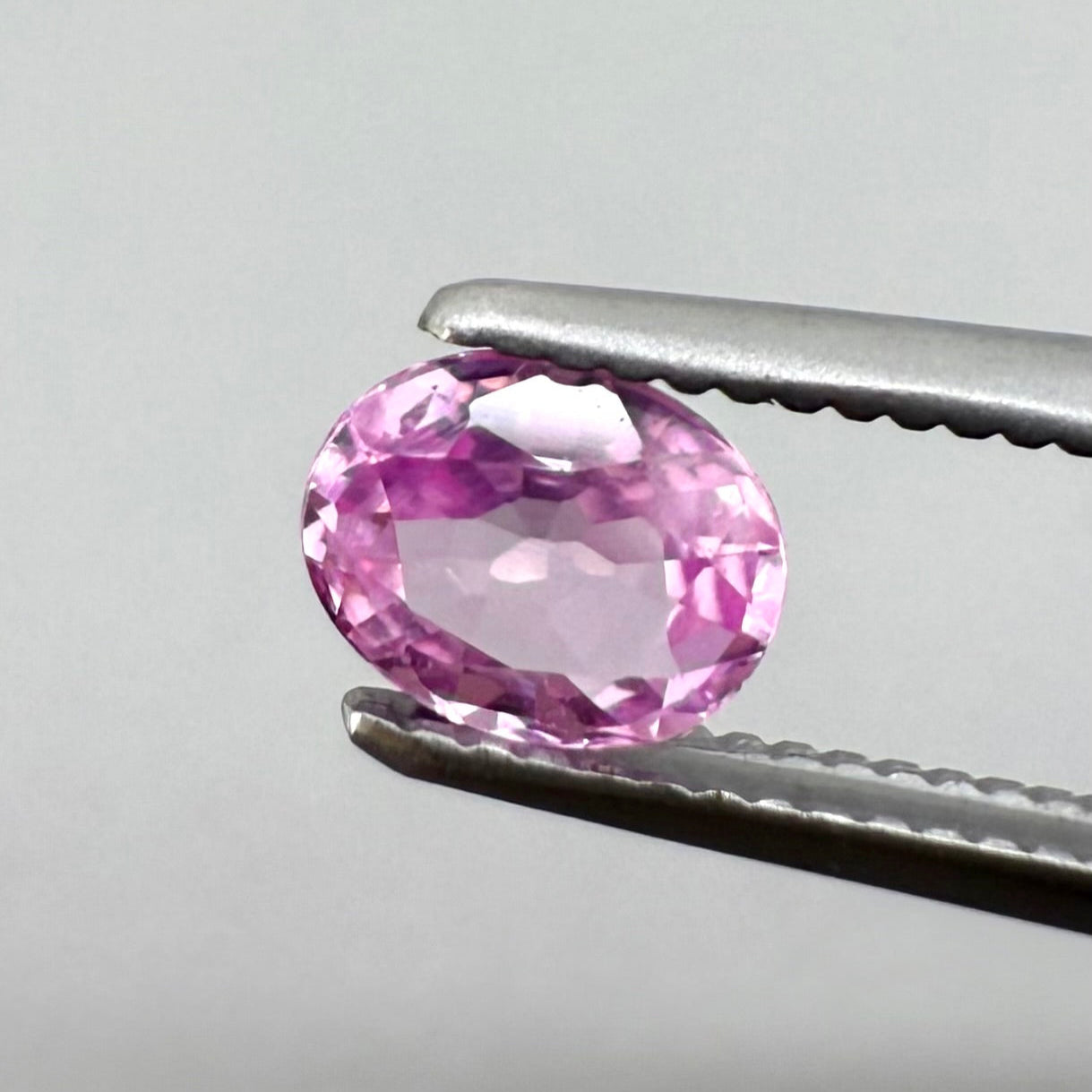 Pink Sapphire Oval 0.48 Ct