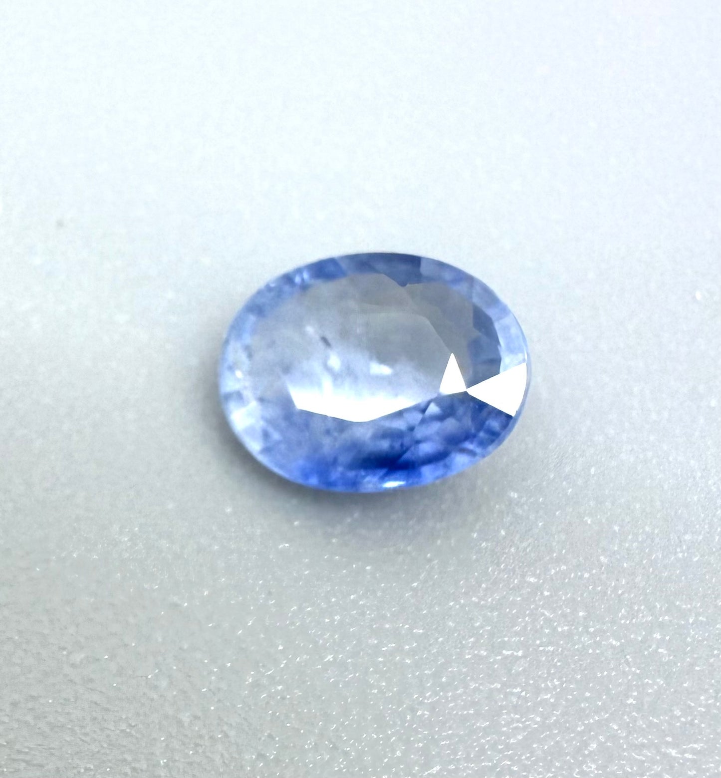 Pale Blue Hues Sapphire Oval 0.8 Ct