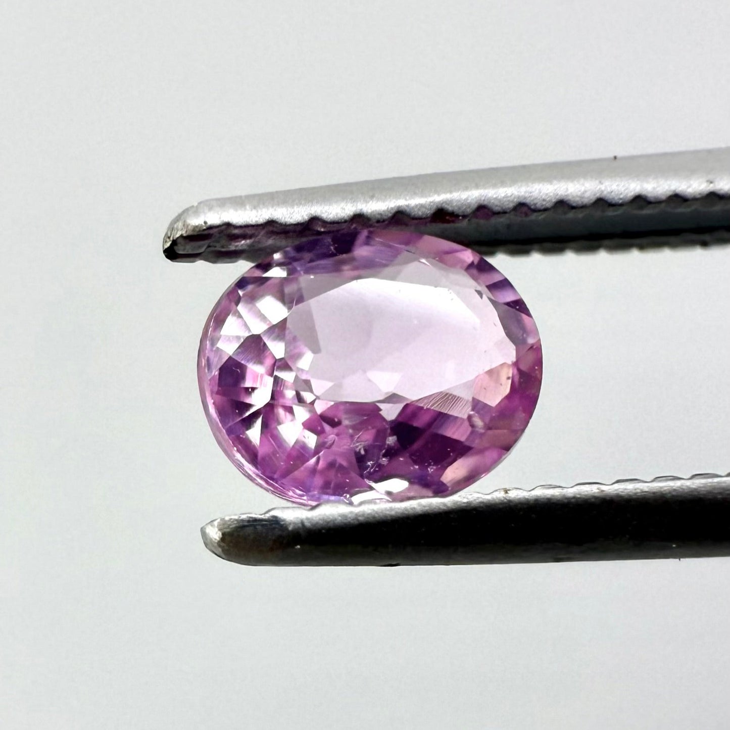 Pink Sapphire Oval 0.45 Ct