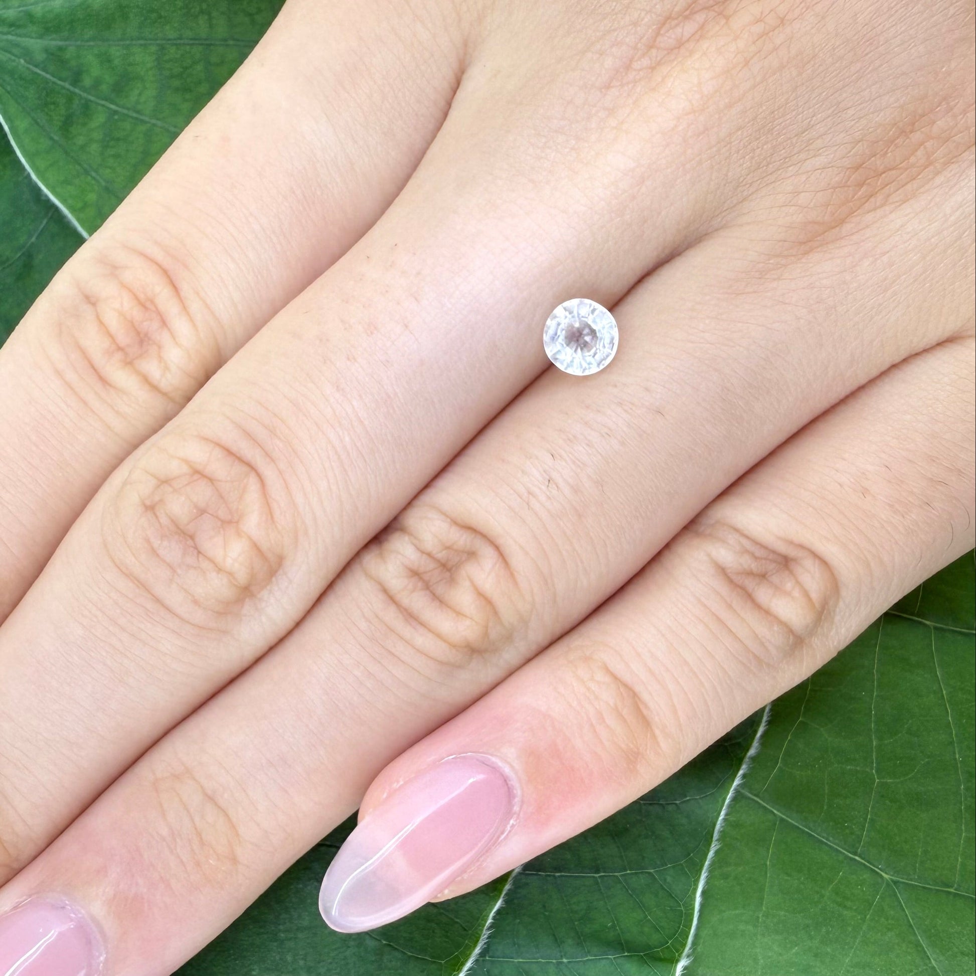 Natural Pale Blue Aquamarine gemstone, round cut