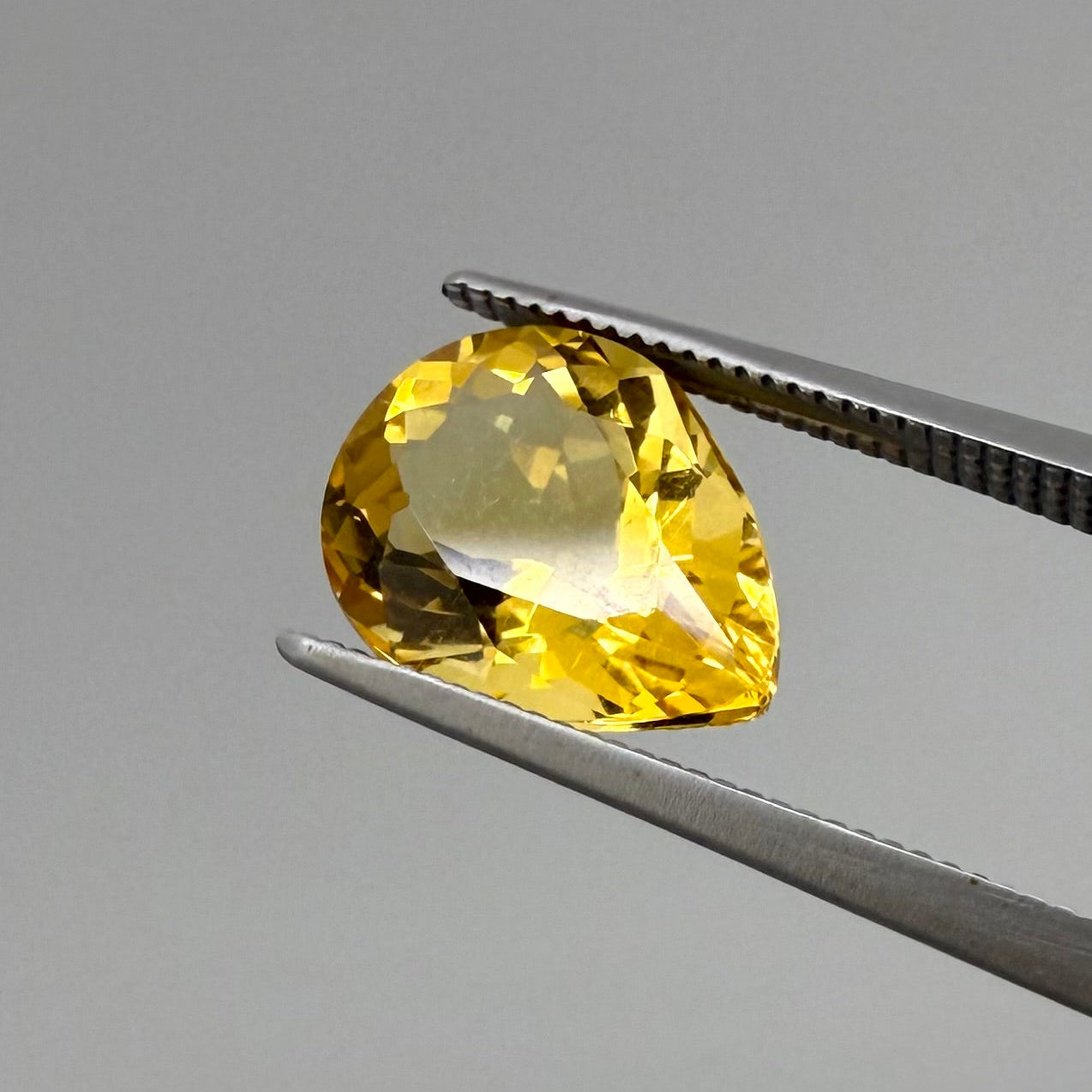 Golden Citrine Pear 2.85 Ct