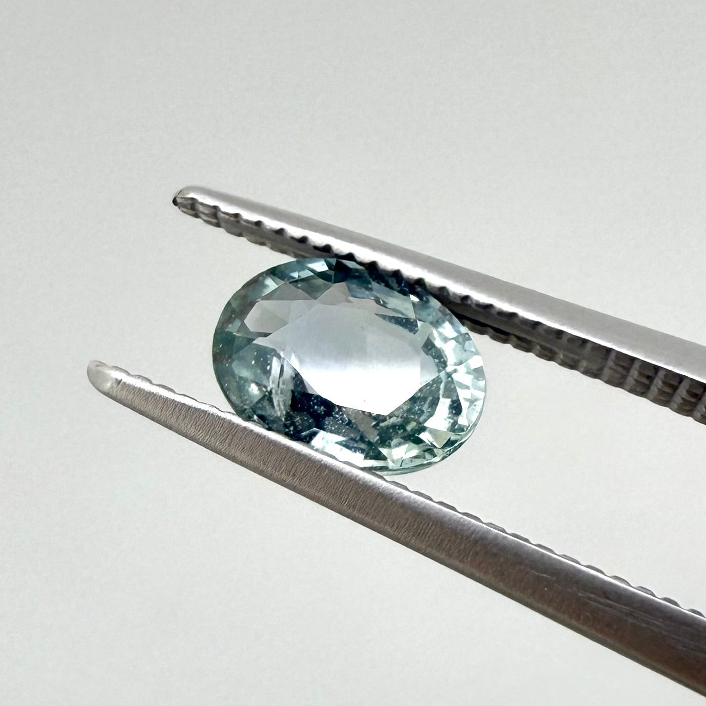Bi-Color (Pale Green Blue) Sapphire Oval 0.96 Ct