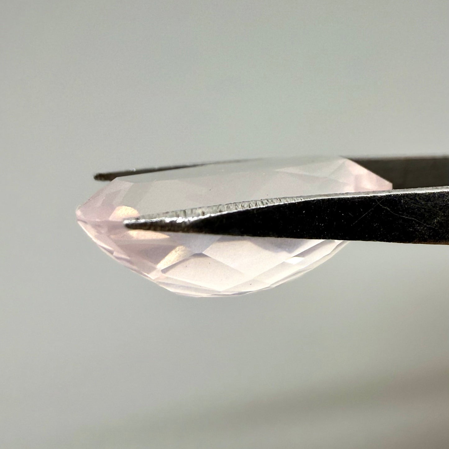 Rose Quartz Oval/Fancy 8.12 Ct