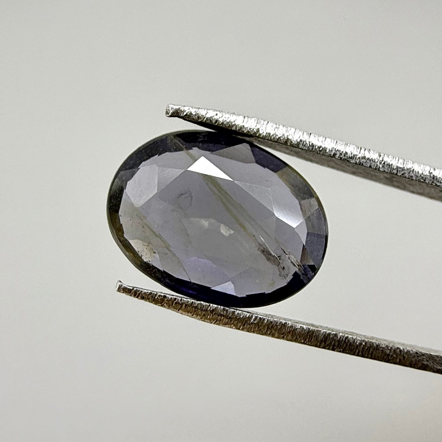 Bi-Color (Violet Gold) Iolite Oval 1.37 Ct
