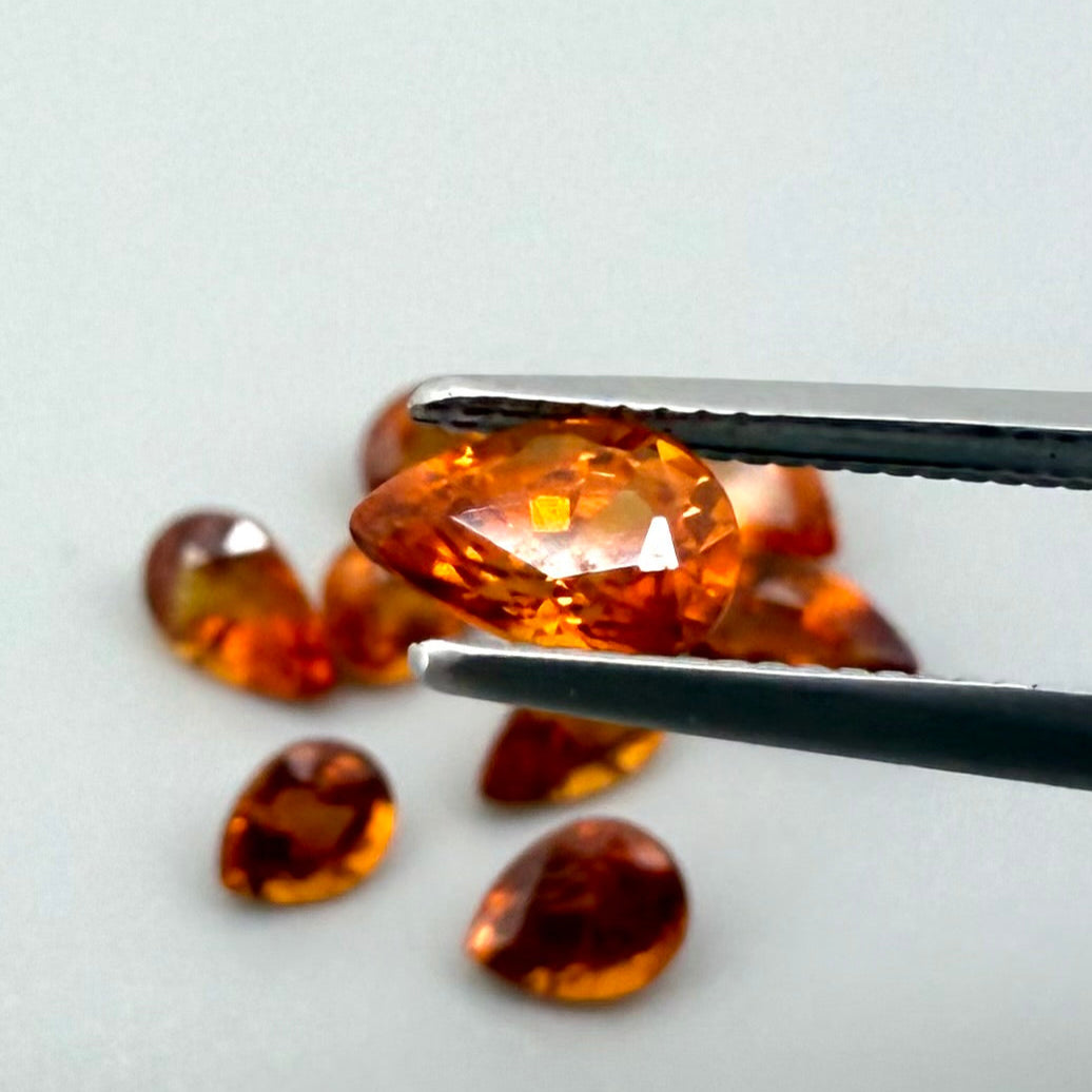 Fiery Orange Spessartine Lot Pear 4.25 Ct