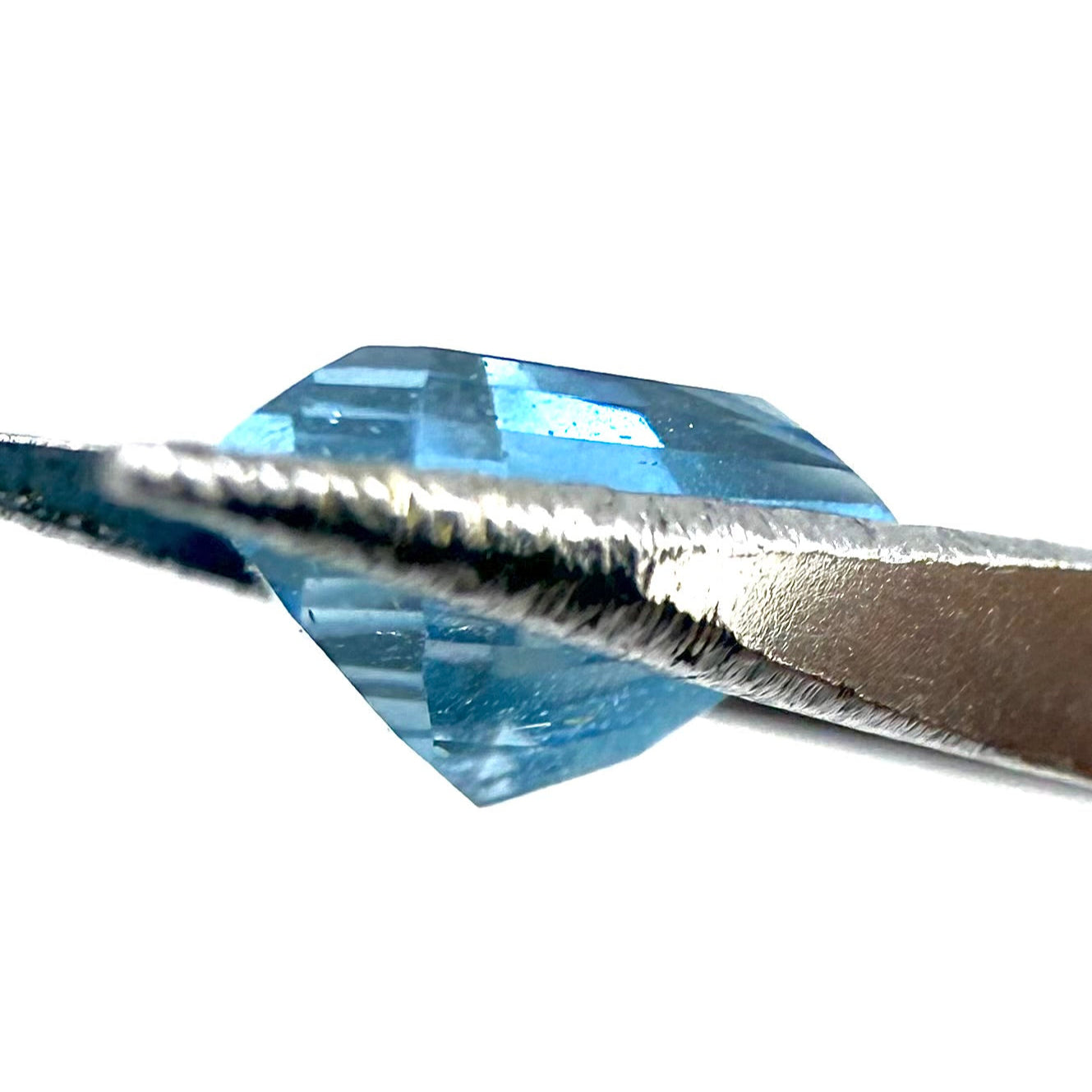 London Blue Topaz Fancy 0.9 Ct
