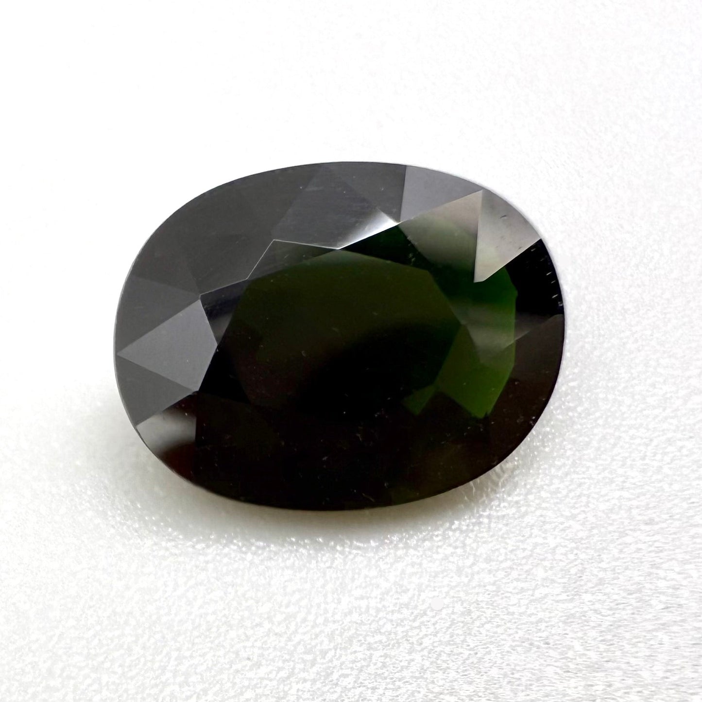 Color Change (Green, Violet-Red) Garnet Oval 4.39 Ct