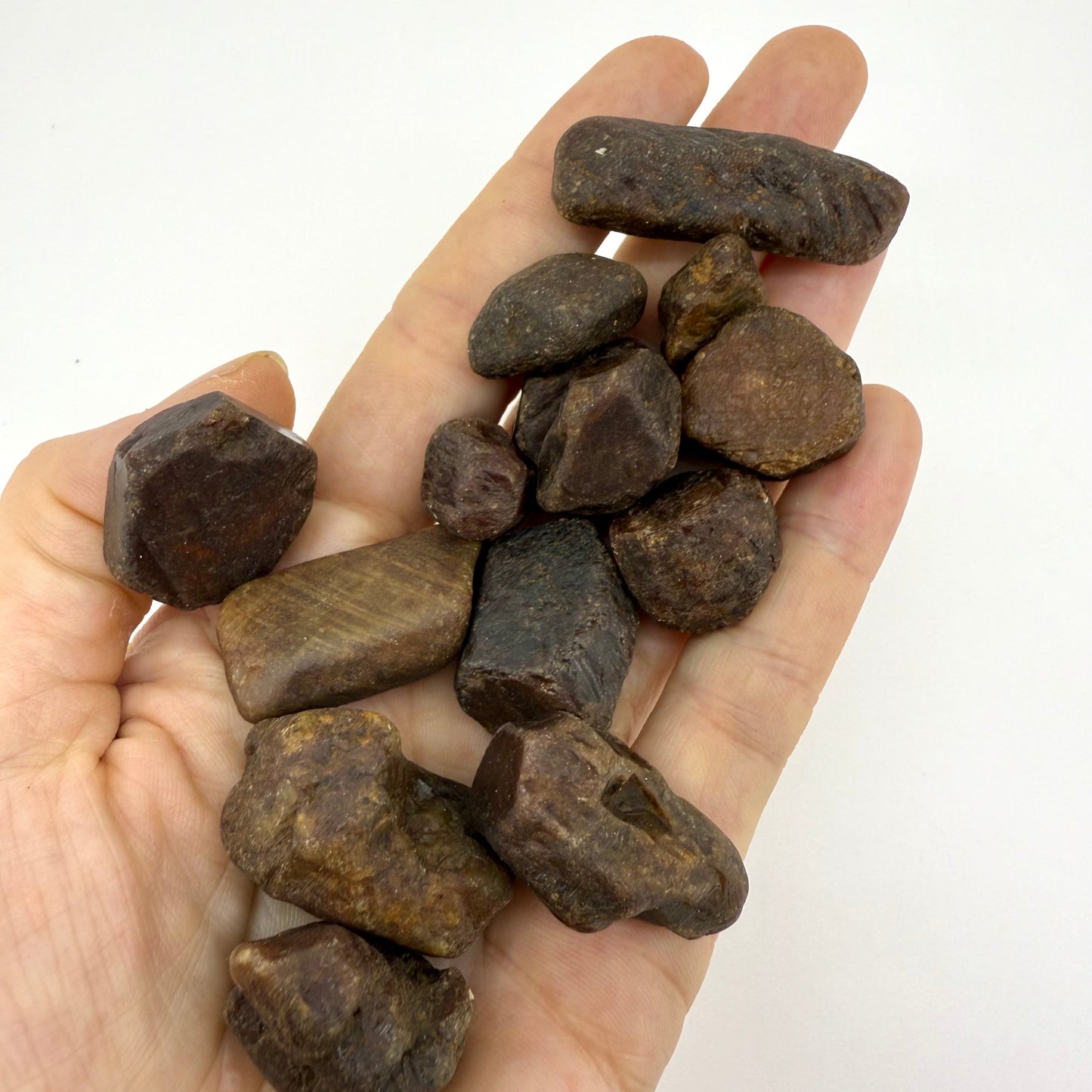Rubies Rough Lot R3 - starting 10$ per g