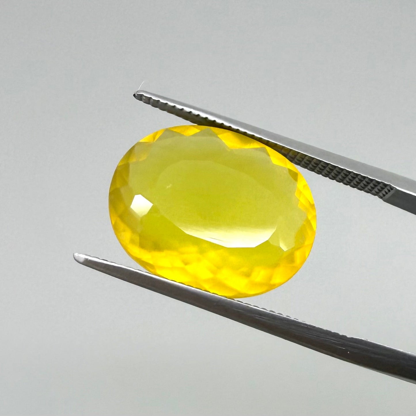 Yellow-Orange Opal Oval 5.45 Ct
