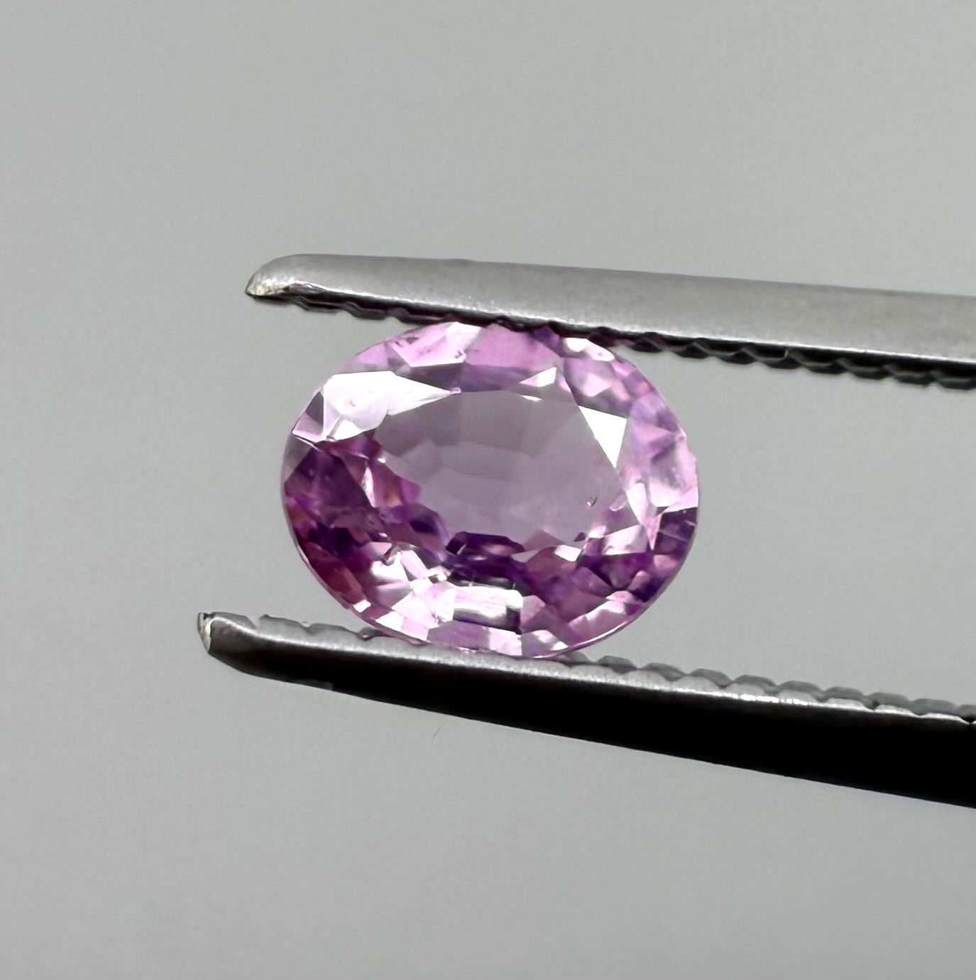 Pink Sapphire Oval 0.41 Ct
