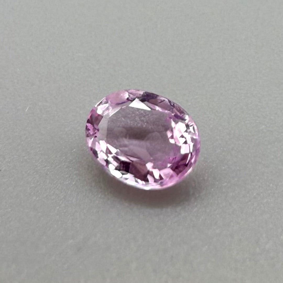 Pink Sapphire Oval 0.36 Ct