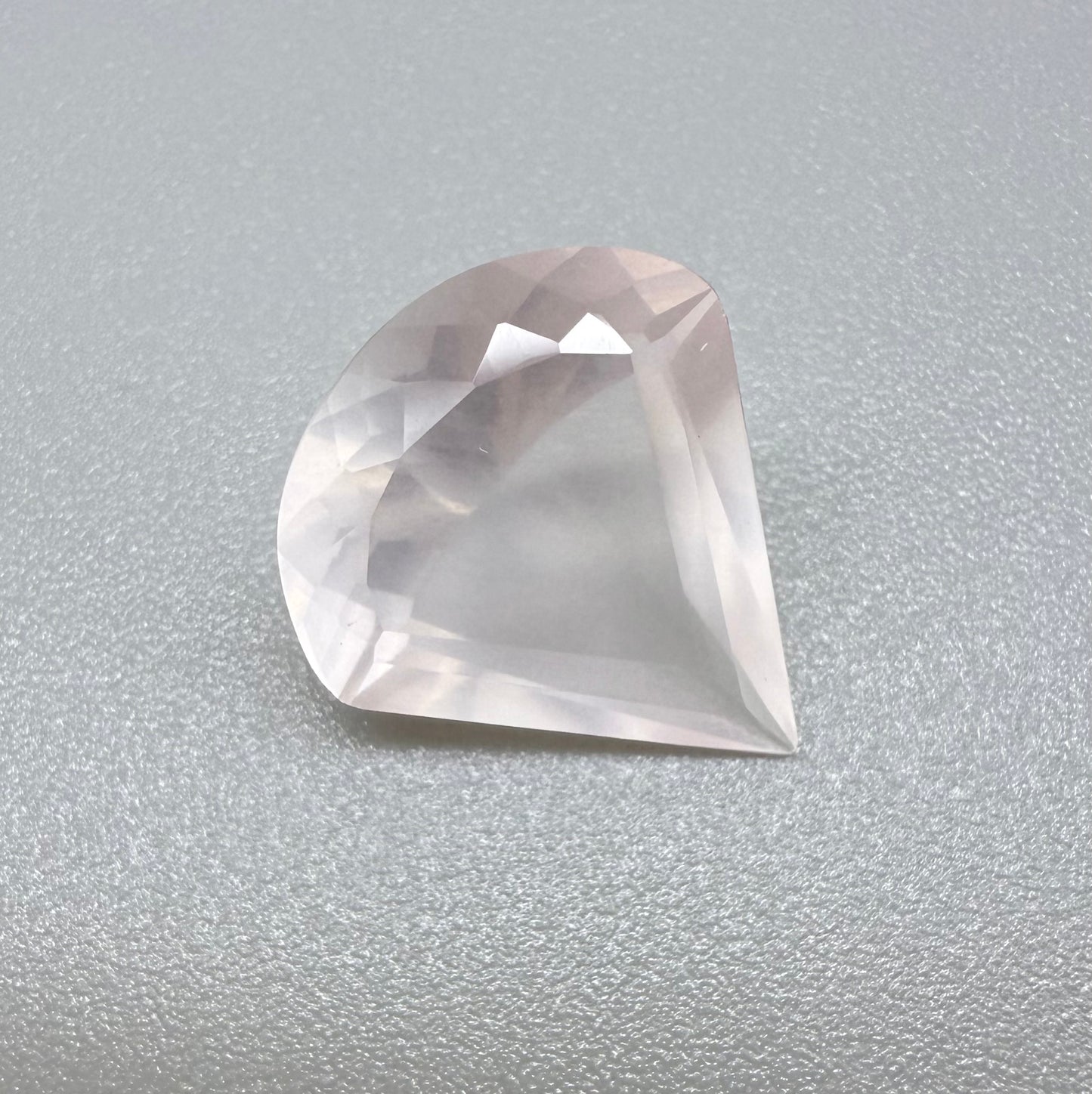 Rose Quartz Fancy Pear 5.26 Ct